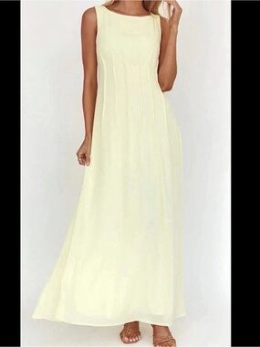 Selfie Leslie Here Comes the Sun Dress Maxi Dress in Butter Yellow Size Medium N